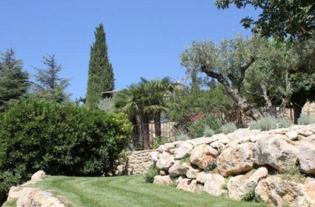 Le Mas De La Lombarde Lourmarin Luaran gambar