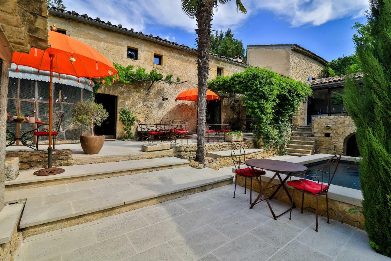 Le Mas De La Lombarde Lourmarin Luaran gambar